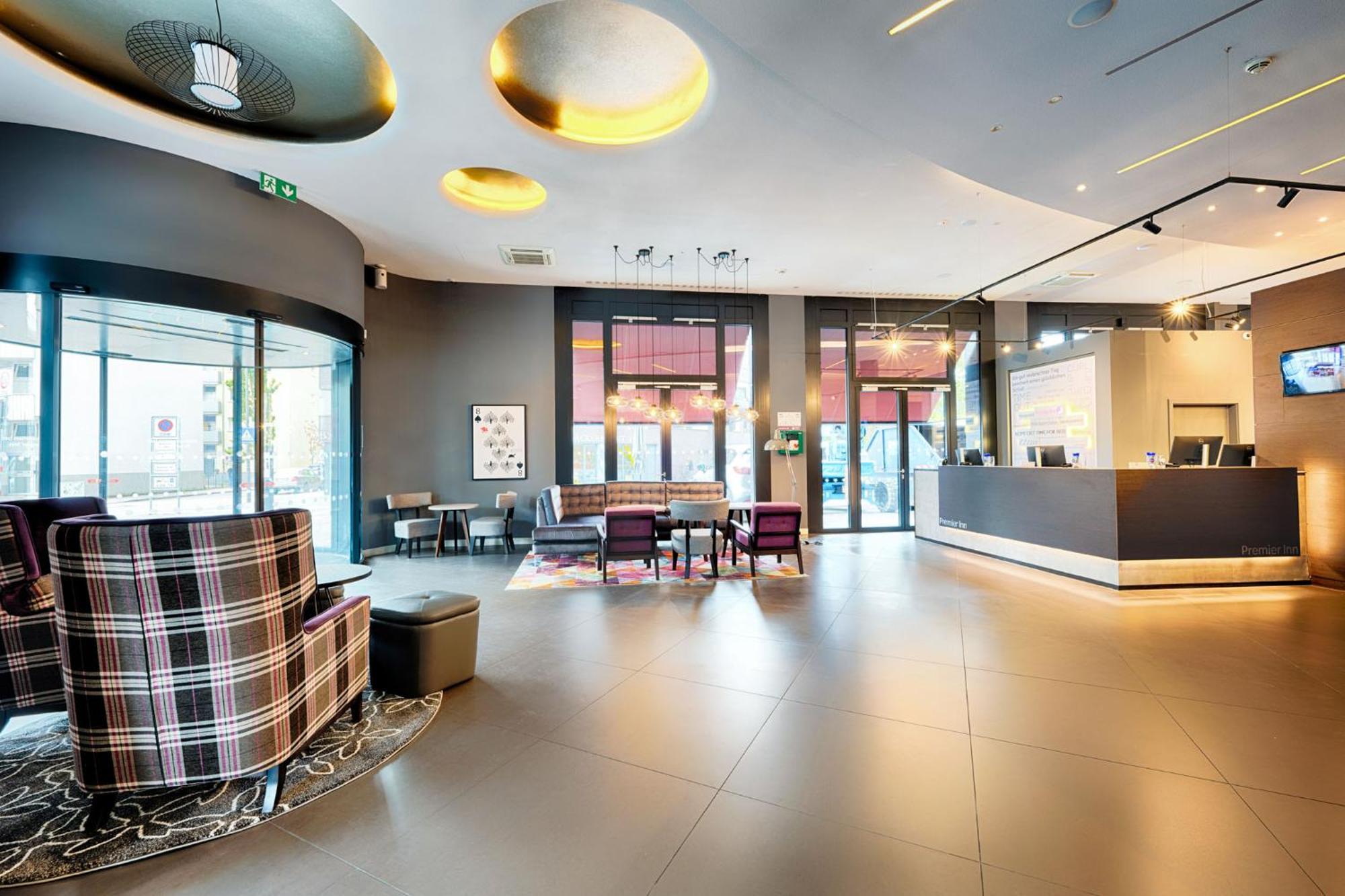 Premier Inn Heilbronn City Centre מראה חיצוני תמונה